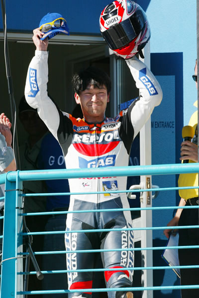 UKAWA10.jpg